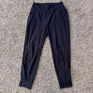 Athleta Soho Jogger Pants Womens 8 Black Pull On Tapered Lightweight Gym Yoga